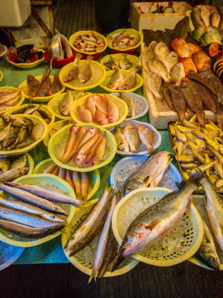 istock Morning market in Hong Kong 950644632