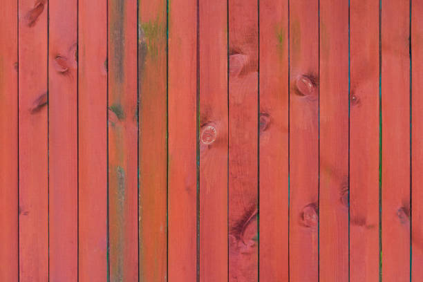 istock Painted red wooden planks 950646032