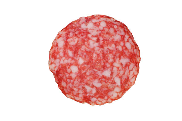 salami salchicha aislado - pepperoni fotografías e imágenes de stock