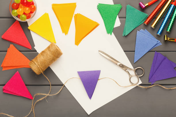 istock DIY holiday background, birthday party decorations 950733208
