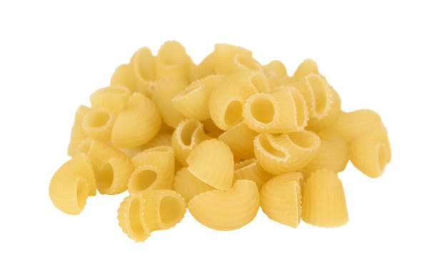 istock Handful of macaroni 950777820