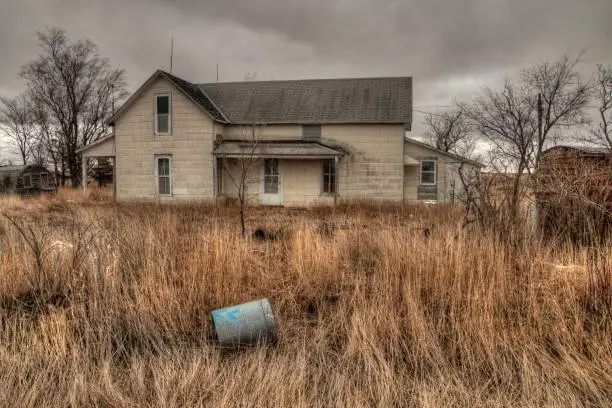 Photo of Abandoned Farmhouse in South Dakota slowly decays