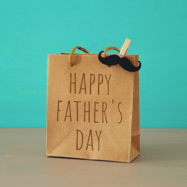 istock Image of shopping bag, present for dad. Father's day concept. 950817418