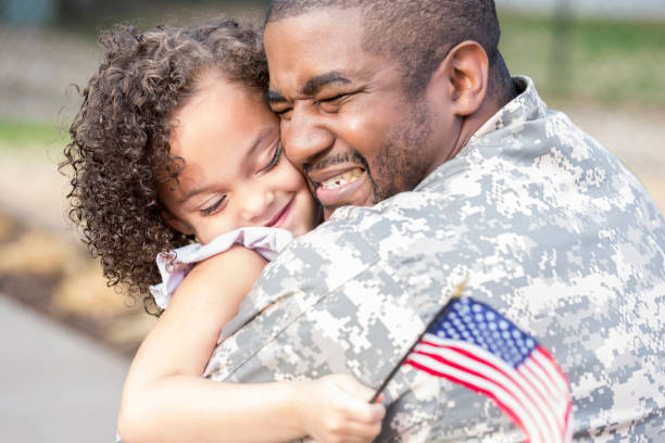 istock Upset army soldier leaving for duty 950887170