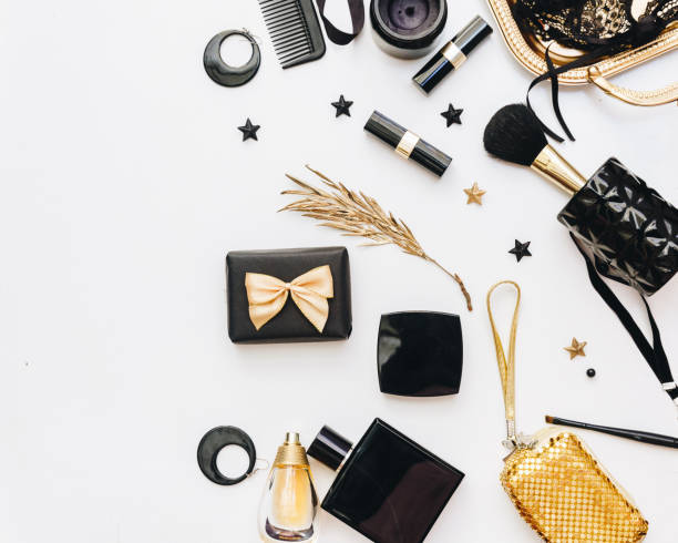 istock Flat lay woman accessories. Beauty concept 950900952