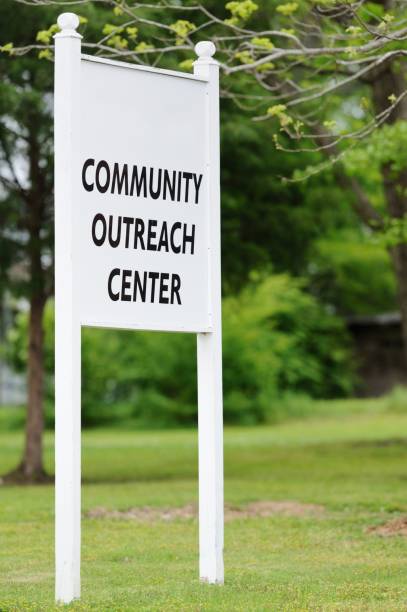 istock Community Outreach Center Sign 950938546