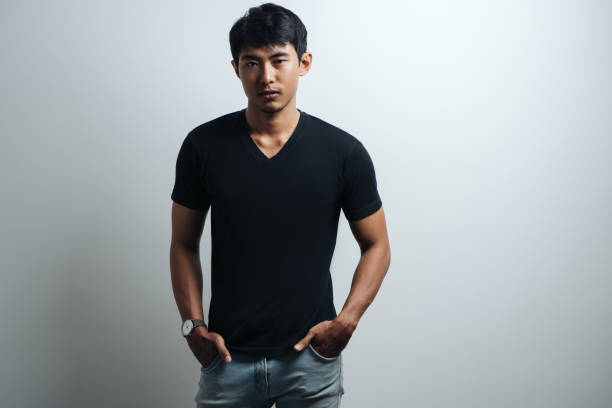istock man in black blank t-shirt 950965518
