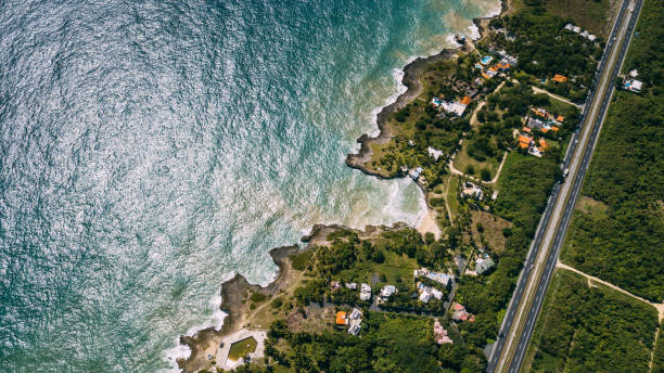 istock Road and blue ocen. Coast line 951001740