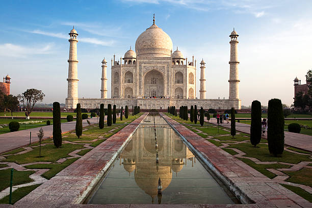 istock Taj Mahal in agra india 95101718