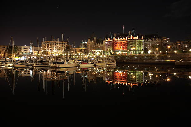 istock Night view in Victoria Harbour 95102324