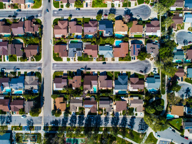 istock Residential areas lined up side by side. 951033658