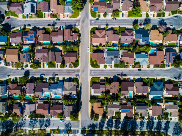 istock Residential areas lined up side by side. 951033662