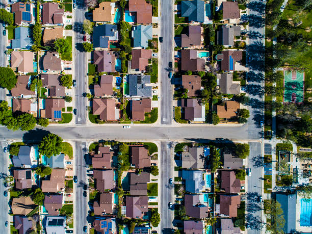 istock Residential areas lined up side by side. 951033670
