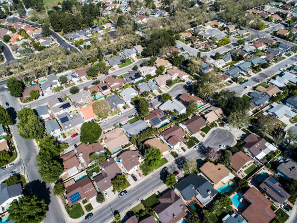 istock Residential areas lined up side by side. 951033724