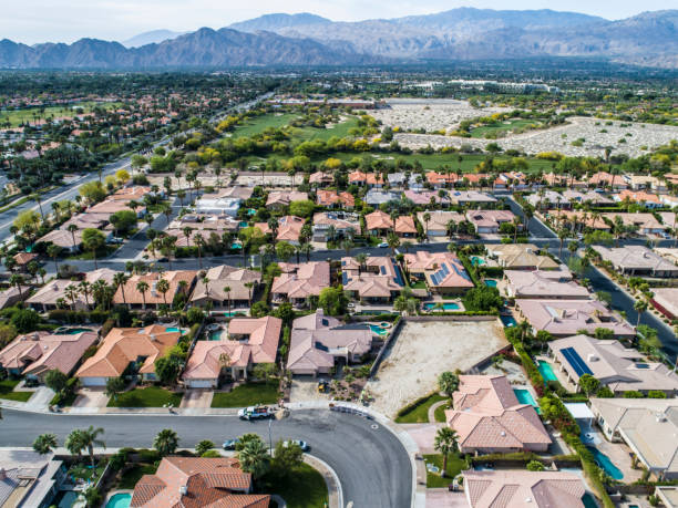istock Mountains and residential areas. 951033894