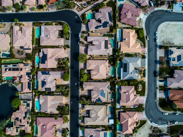 istock Residential areas lined up side by side. 951033934
