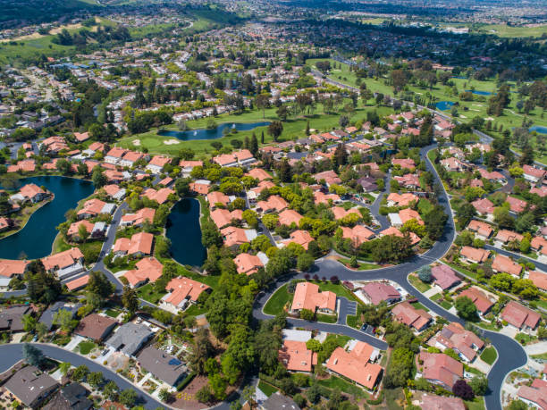 istock Building which is built along winding road. 951034206