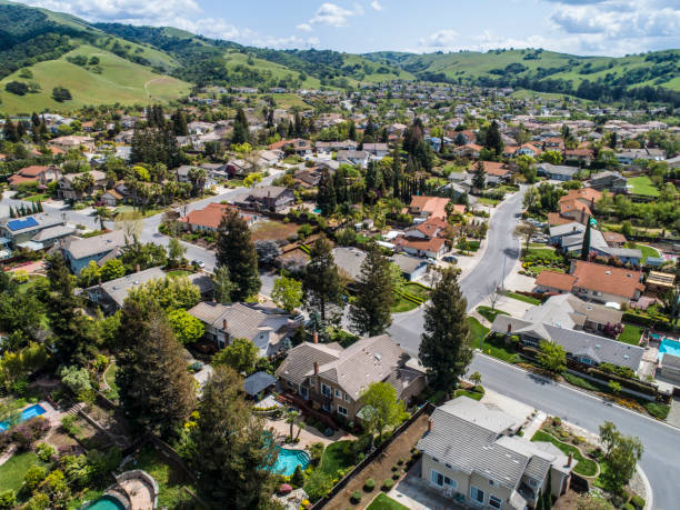 istock Sunny residential streets and nature, beautiful everywhere. 951034714