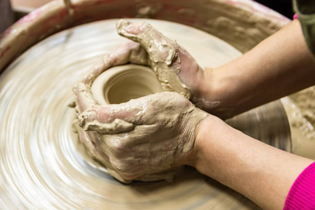 istock Master class in pottery. Manufacture of ceramic products. 951100688