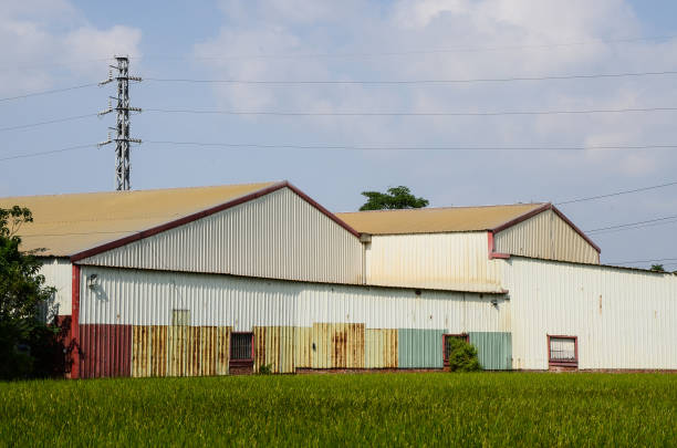 istock Tin house in the countryside 951112604