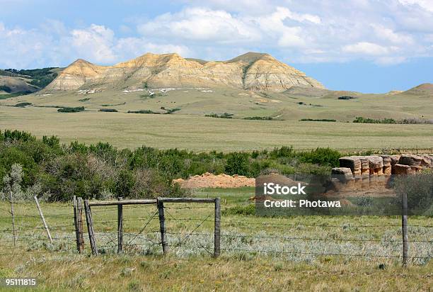 Photo libre de droit de Ravenscrag Paysage banque d'images et plus d'images libres de droit de Saskatchewan - Saskatchewan, Agriculture, Badlands