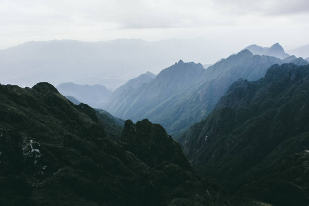 istock Foggy mountains in Vietnam 951126626