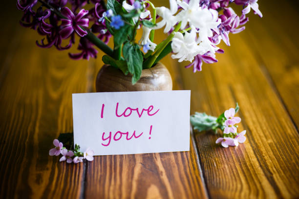 istock beautiful bouquet of early spring flowers 951159904