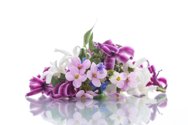 istock beautiful bouquet of spring flowers 951162476