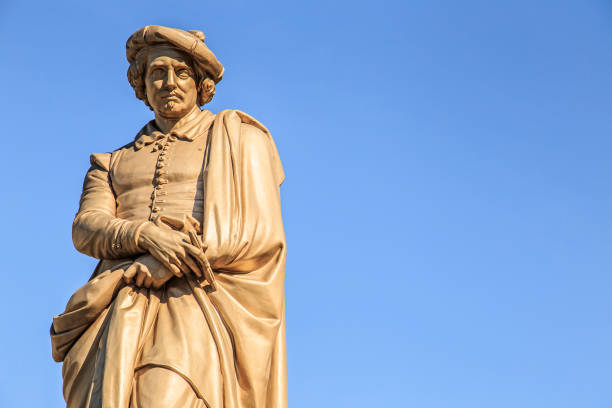 istock Statue of Rembrandt 951270938