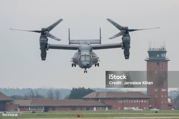 Boeing Bell V22 Osprey Stock Photo - Download Image Now - Air Vehicle, Airfield, Airport Runway