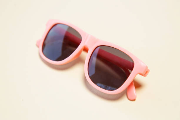 istock Plastic pink baby sunglasses 951326612