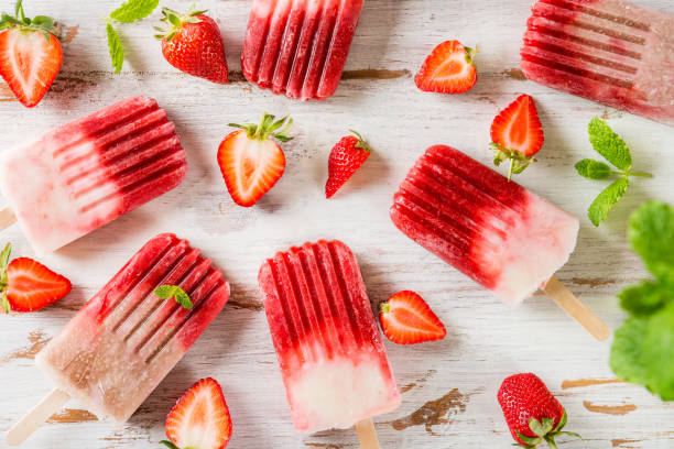 istock Homemade Vegan Strawberry Popsicle 951356378