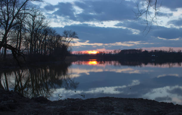 istock Beautiful sunset over the lake 951363116