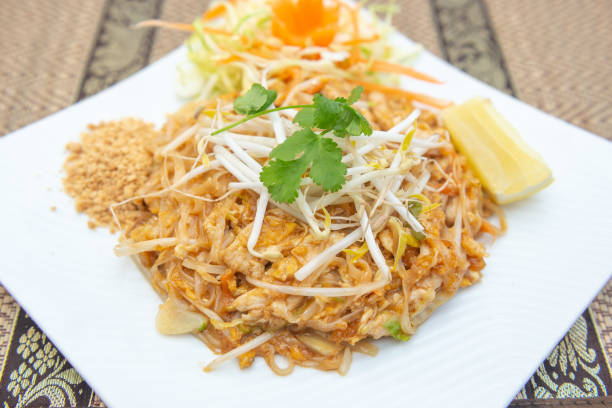istock Chicken Pad Thai - Thai stir-fried noodle 951409334