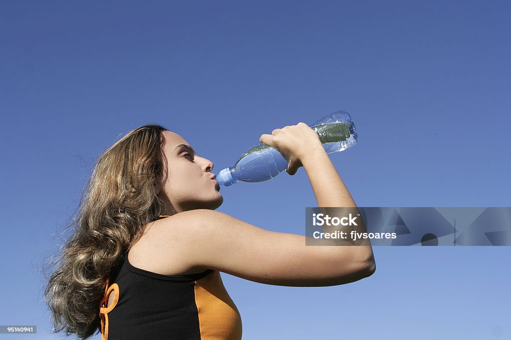 Menina Beber - Royalty-free Abdómen Humano Foto de stock