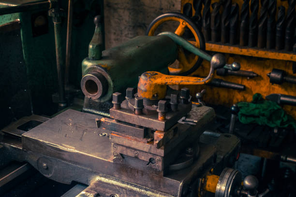 istock Part of an old turning lathe 951427970