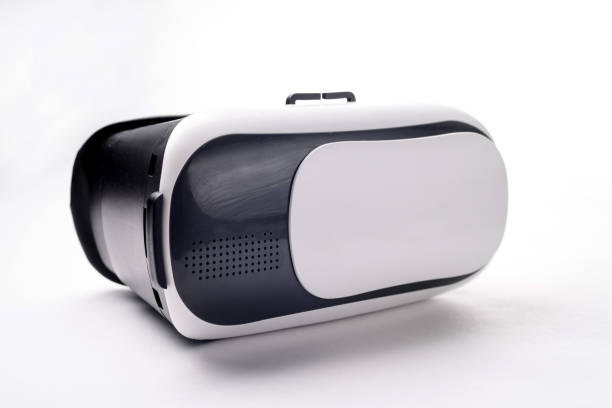 istock Virtual Reality glasses with smartphone, on white background. vr gadget concept. 951444568