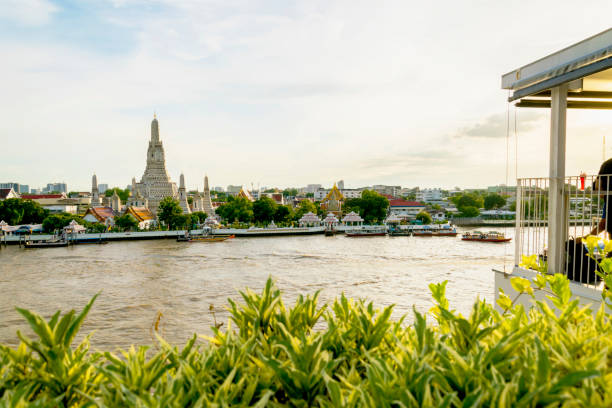 istock The restaurant opposite the Chao Phraya River, Wat Arun 951457794