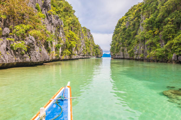 istock Nice view of Big Lagoon in El Nido 951474092