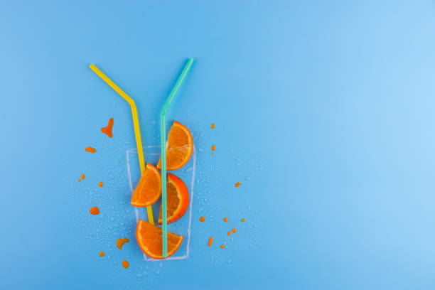 istock orange juice sketch 951504188