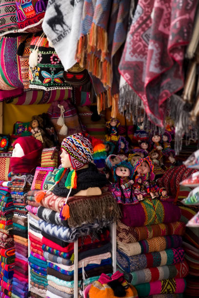 istock Colorful traditional peruvian fabrics on the market 951521044