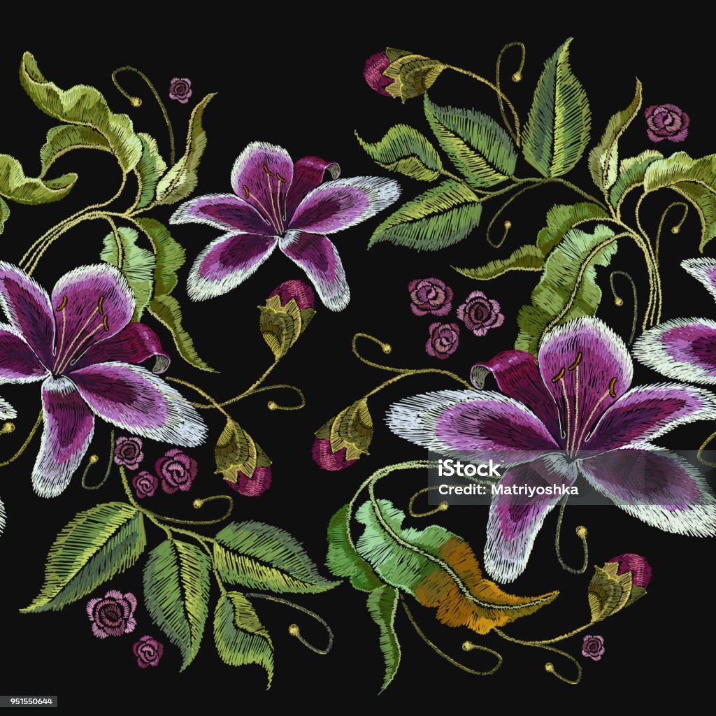 Orchidée Violette Broderie Fleurs Exotiques Fleurs Tropicales Modèle Pour  Les Vêtements Design De Tshirt Belle Broderie Classique Les Fleurs  Dorchidées Été Vecteurs libres de droits et plus d'images vectorielles de  Beauté -