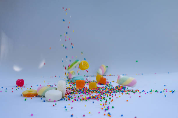 istock CANDIES AND GUMMIES ON SLOW MOTION 951637652