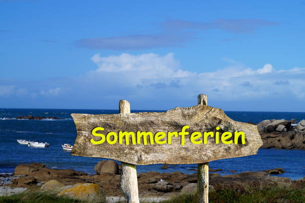 istock Sea and a sign indicating summer holidays 951643252