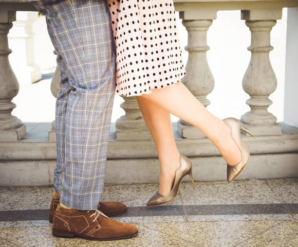 istock Retro summer love concept , lovers legs 951680164