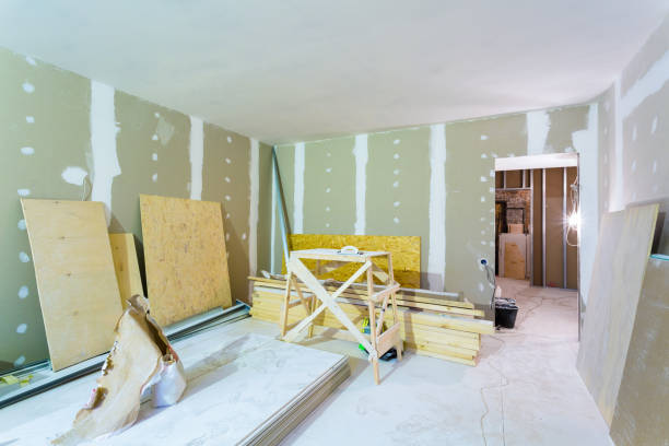 istock Materials for construction - putty packs, sheets of plasterboard or drywall- in apartment is under construction, remodeling, renovation, extension, restoration and reconstruction. 951684294