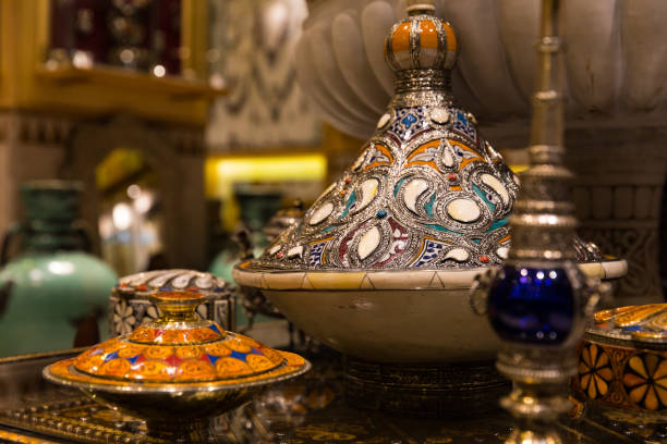 luksusowa tangina w medinie marrakeszu - tangine zdjęcia i obrazy z banku zdjęć