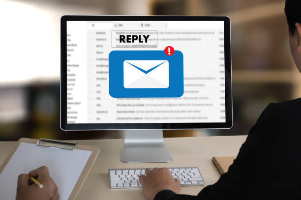 istock reply the message email on computer Businessman is working to important reminder 951780542