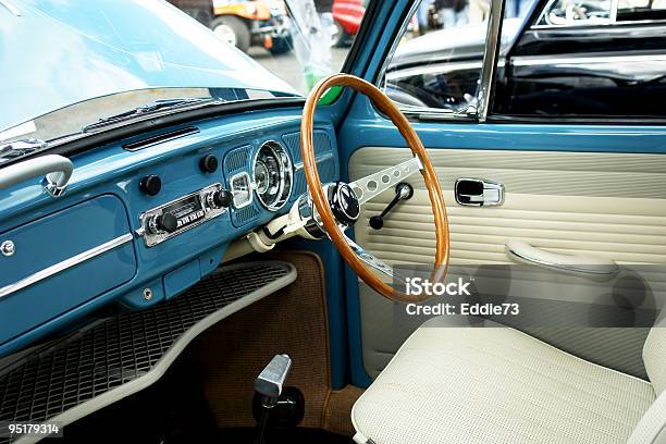 Interior De Carro 1 - Fotografias de stock e mais imagens de 1960-1969 - 1960-1969, Atuação, Carro