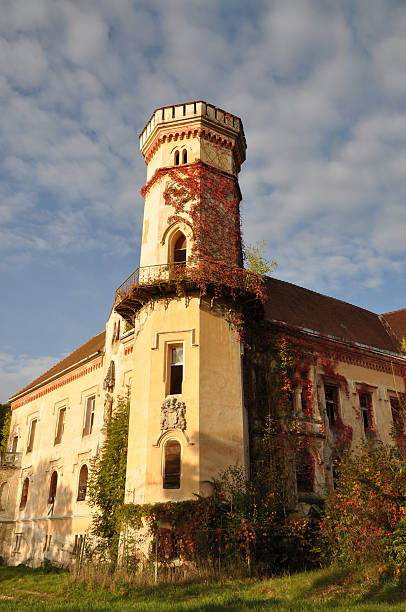 istock The Slivnica Castle, Slovenia 95180458
